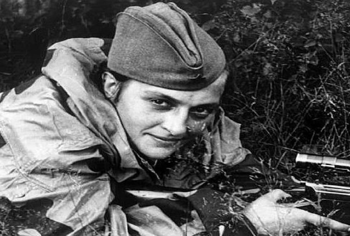 Most dangerous female sniper in history Lyudmila Pavlichenko who killed 309 soldiers of Hitler army