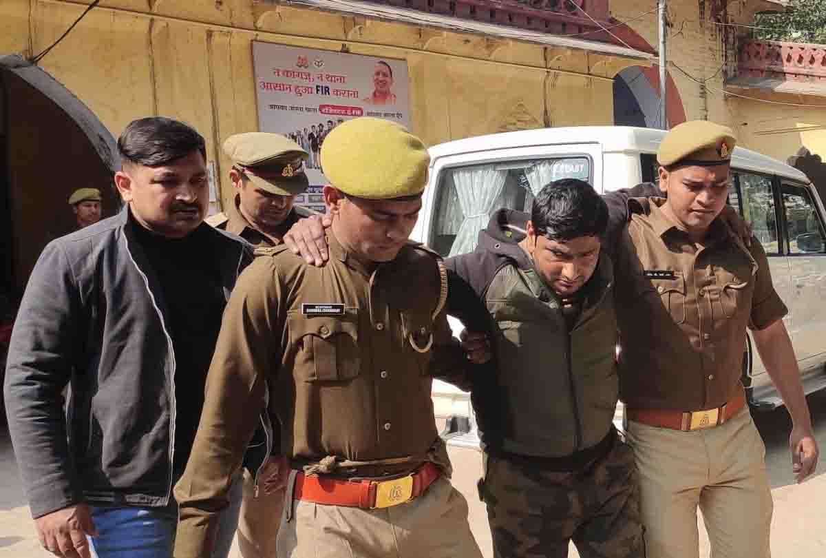 Fake RAW officer made after watching film special-26