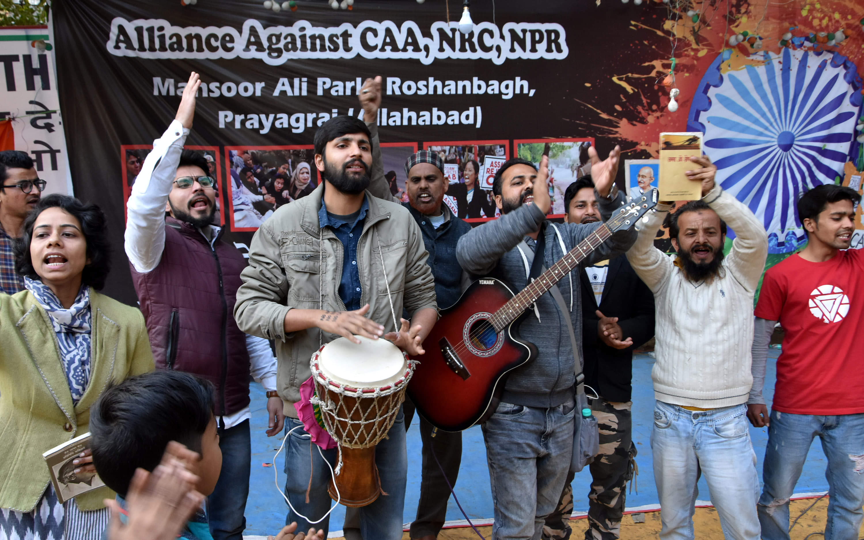 Women protest against the CAA also continues on 23rd day