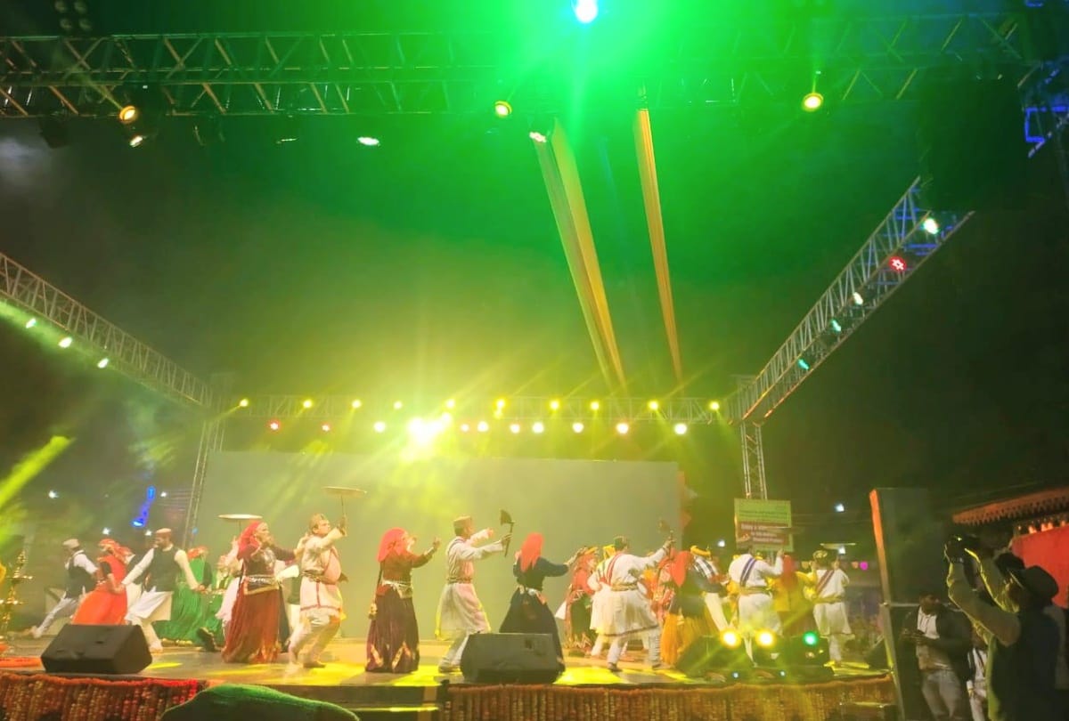 traditional tunes of Himachal in Surajkund Mela, cultural performances remained attraction