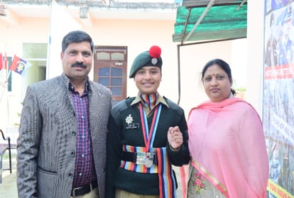 Best Cadet Anushka aims to become DARDO scientist, honored at company headquarters