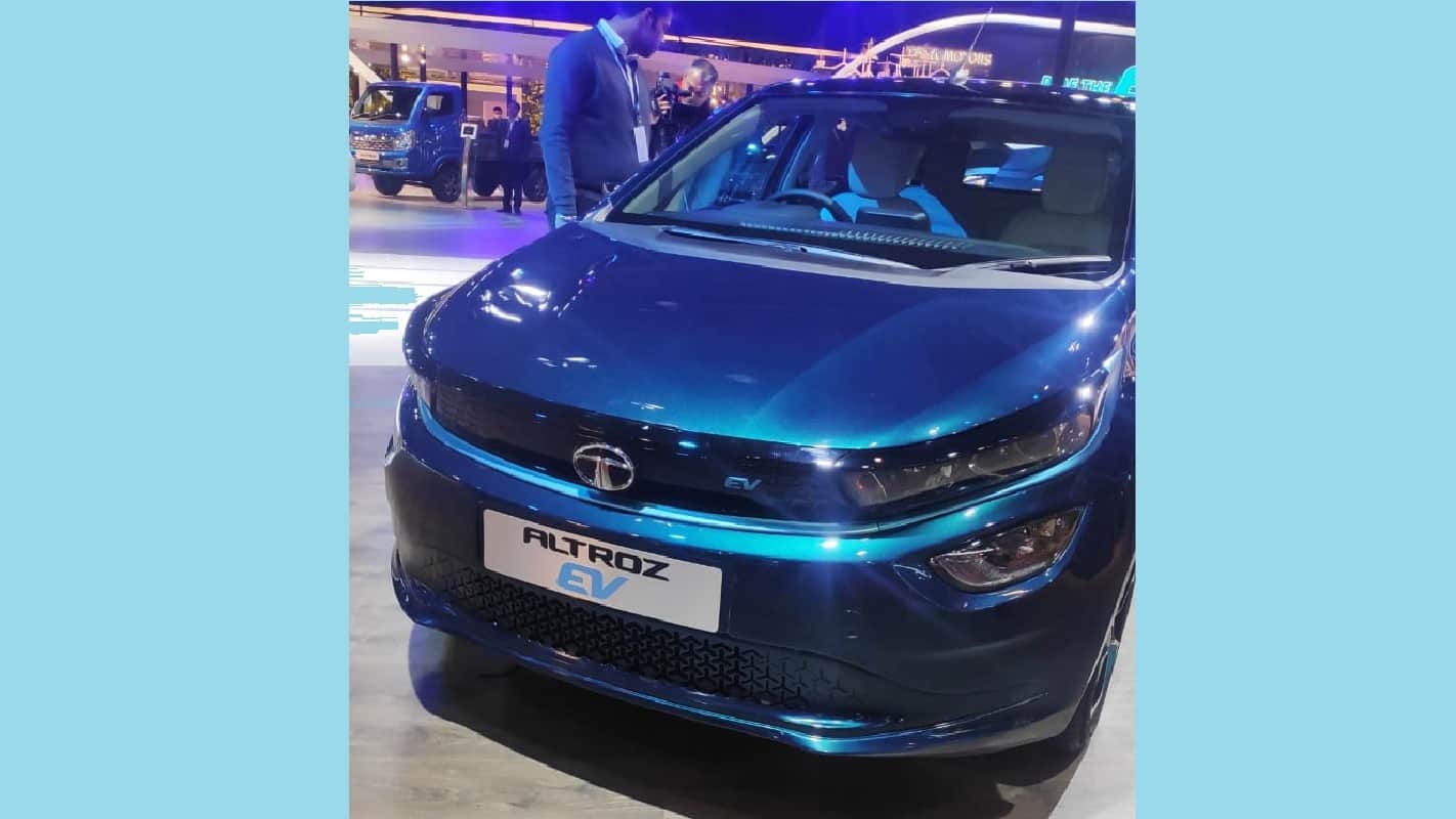 Auto Expo 2020 electric cars in india 2020 launch tata altroz ev ora r1 mg marvel x renault k-ze