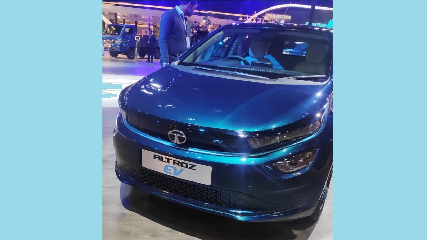 Auto Expo 2020 electric cars in india 2020 launch tata altroz ev ora r1 mg marvel x renault k-ze
