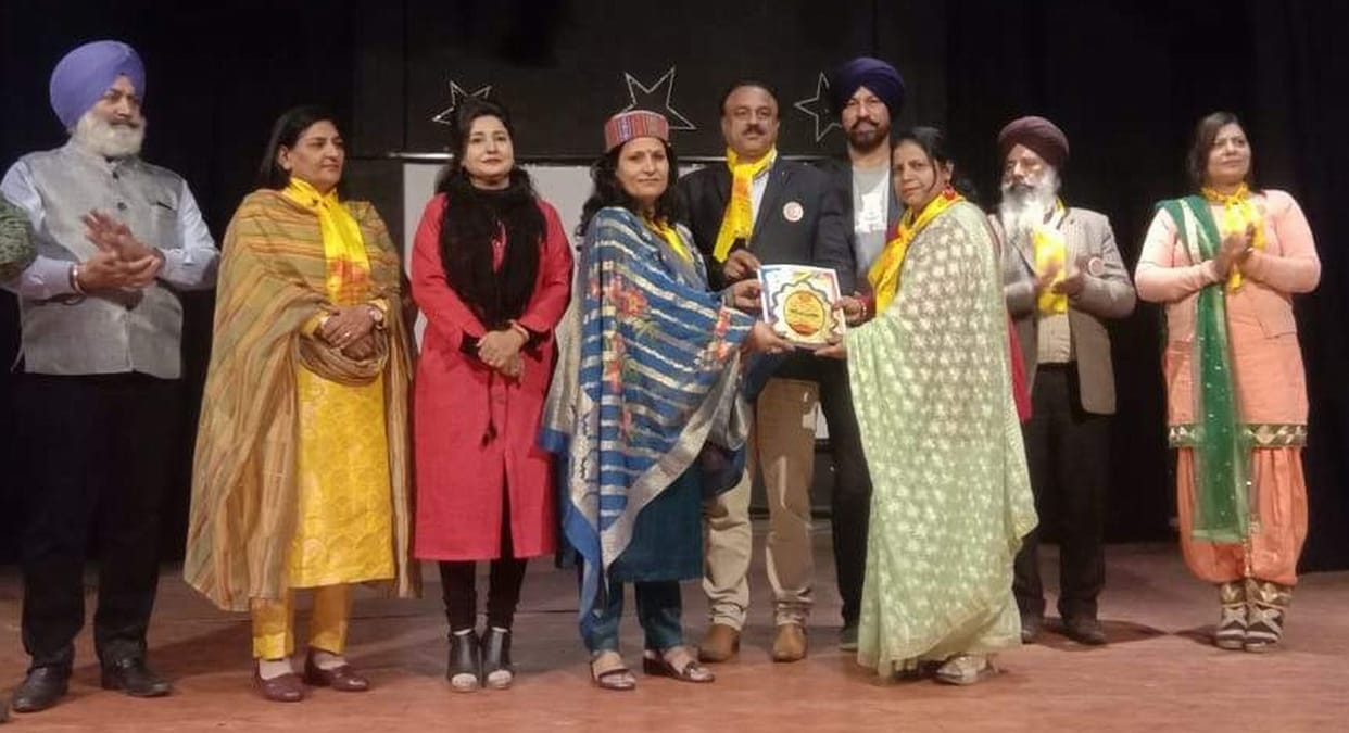 Narsan's teacher honored in Punjab
