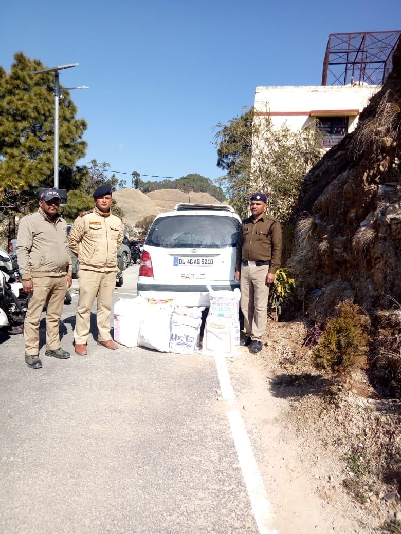 136 bottles of liquor recovered from Centro car, car seized