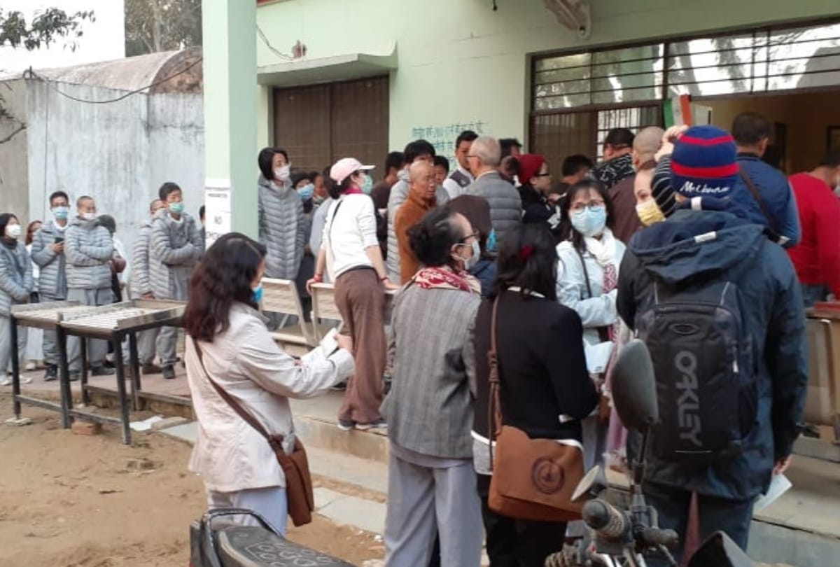 coronavirus Alert in districts around Gorakhpur all update