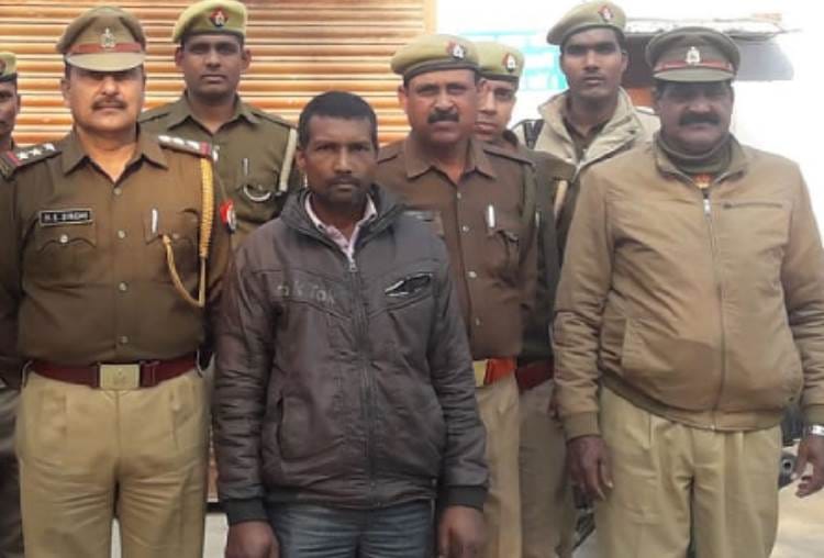 father sexual harassment his daughter and murdered her in sitapur