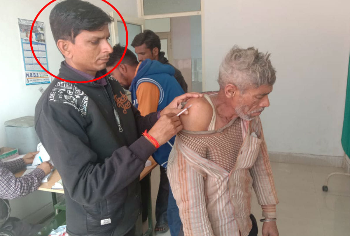 Driver Injecting Anti Rabies Injection in District Hospital Kasganj