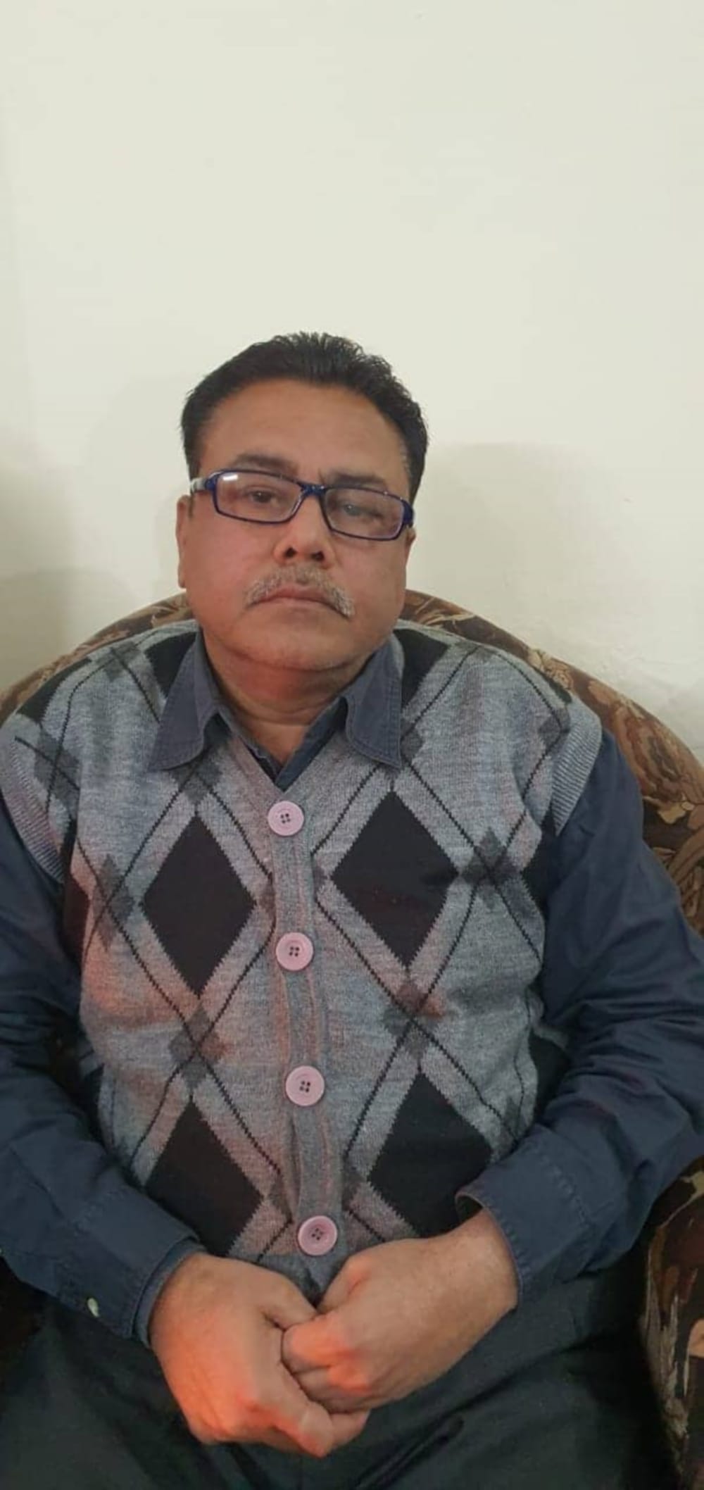 CEO Jagmohan Soni caught taking bribe sent to jail, Suspension set