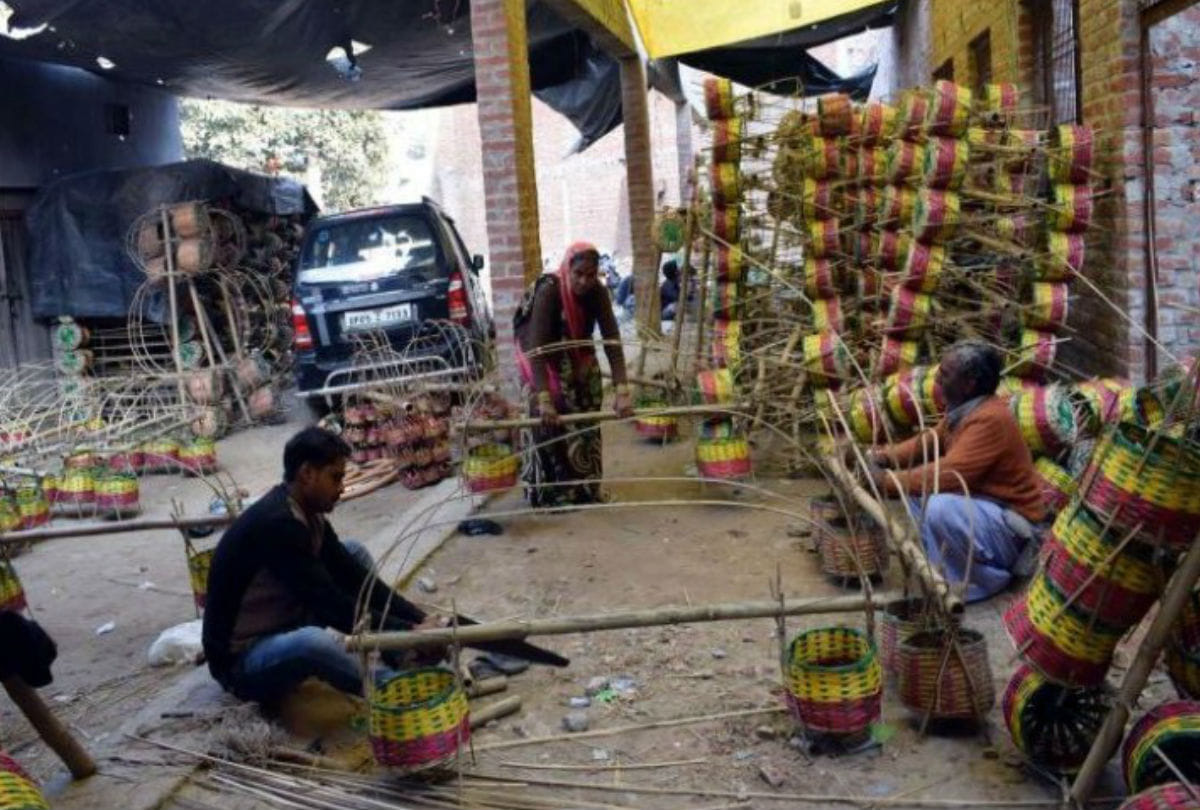 Muslim Family Preparing Gangajali For Shiva Abhishek Kavar Yatra Soron