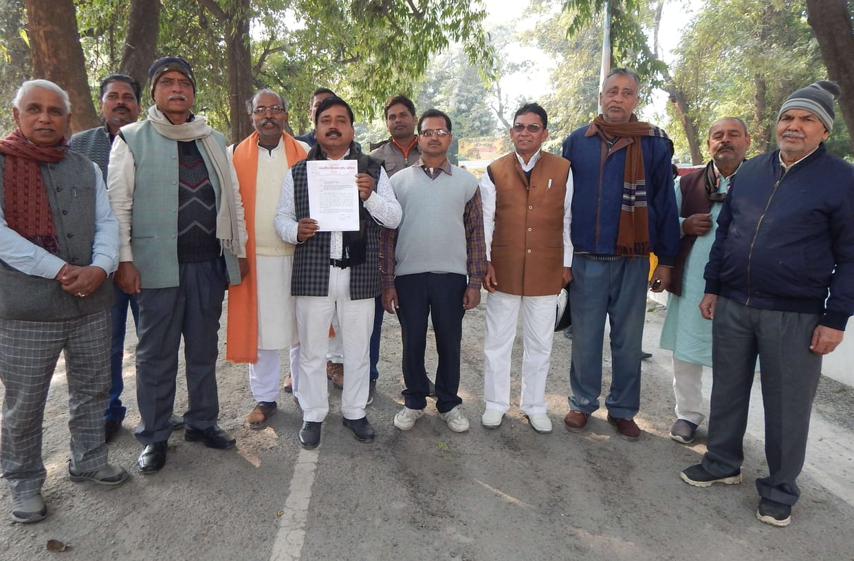 Farmers protest to start paddy purchase centers