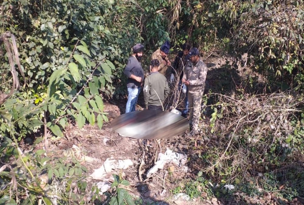 Dead Body of youth Found in rudrapur Forest