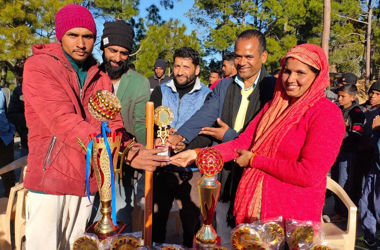 Gurna won the Cricket Cup by defeating Ghingharani