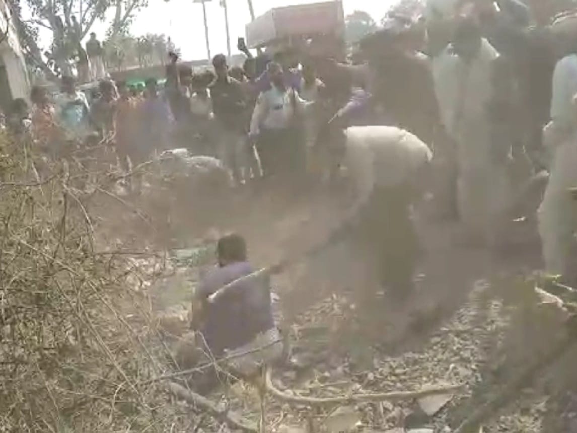 Dhar mob lynching Five accused arrested, five policemen suspended, compensation announced