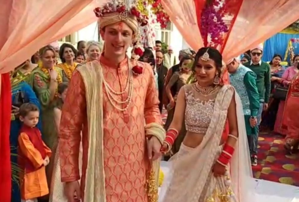 French man tied the knot with a girl of Raebareli.