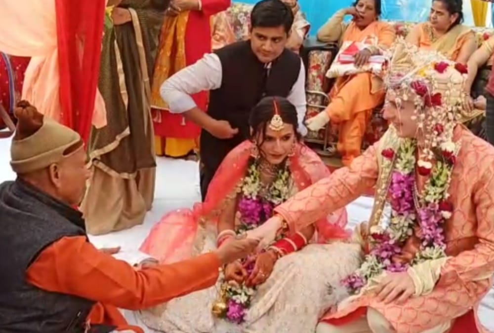French man tied the knot with a girl of Raebareli.