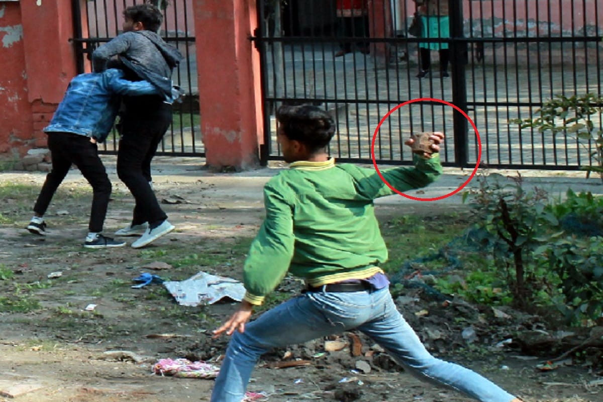 Fight between in two sides of students group in Meerut city of Uttar Pradesh