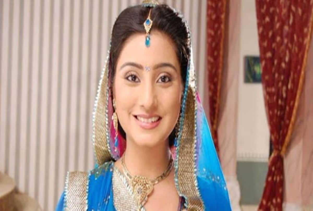 Actress Who Left TV Industry After Marriage Mohena Kumari Mihika Verma Neha Marda Ekta Kaul Purbi