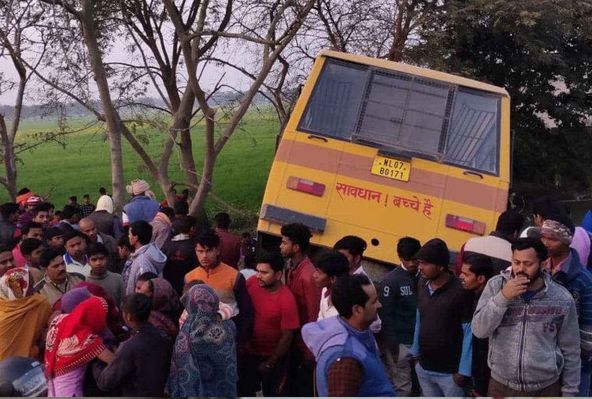 road accident killed four people father lived in foreign country deep sorrow at home
