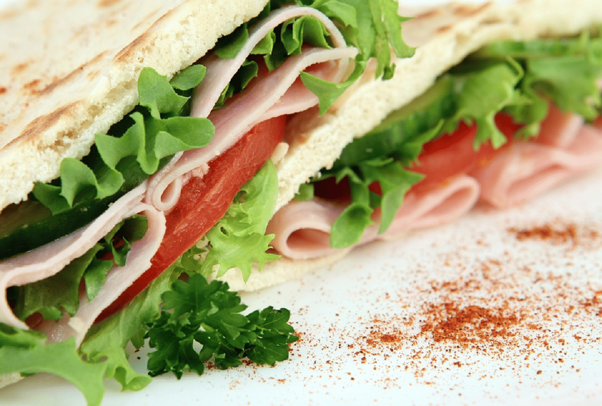 easy and quick snack with tea make dahi sandwich