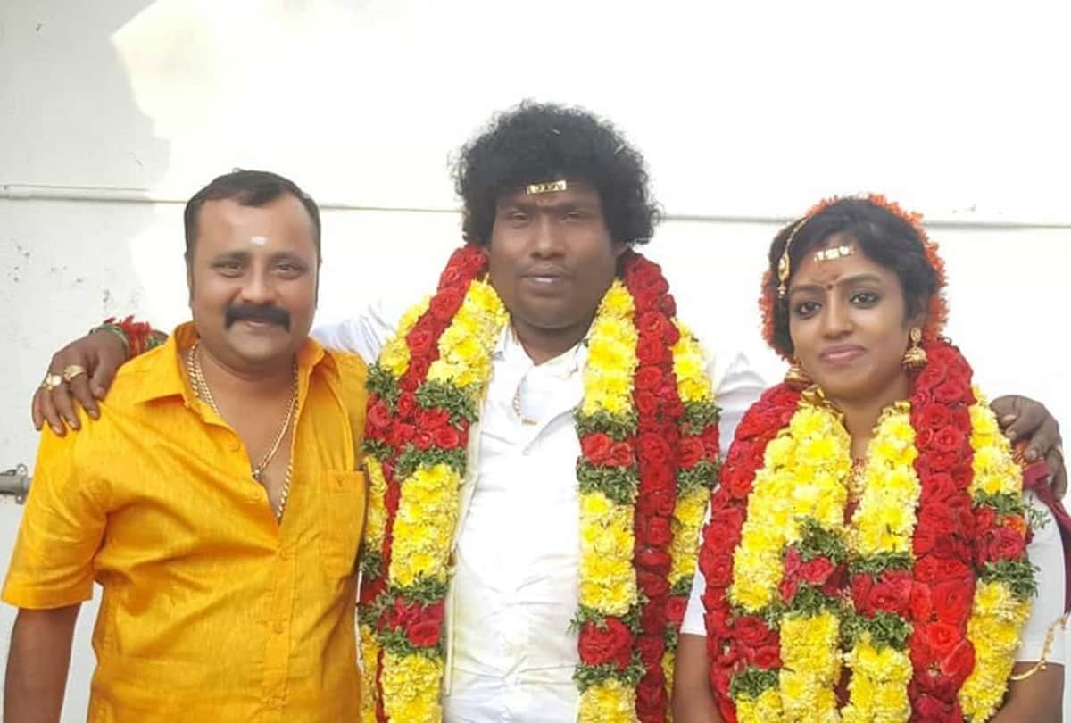 Yogi Babu wife Manju Bhargavi delivered a baby boy