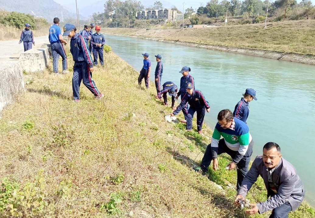 Took rally and gave message to keep Ganga clean