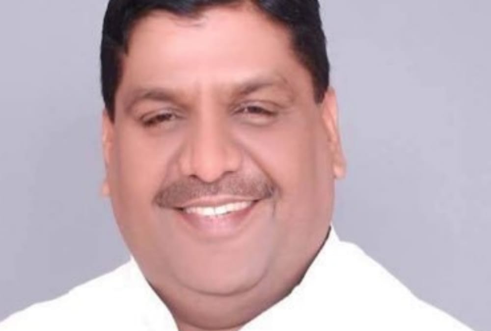 Arrest warrant against former minister Arvind Singh Gop.