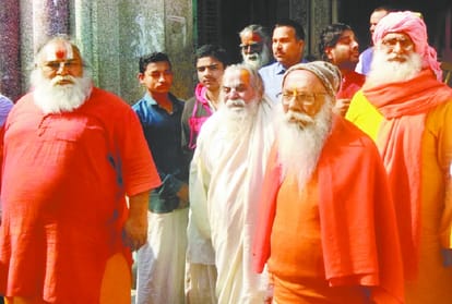 This is why Mahant Nrityagopal Das could not become chief of Ramtemple trust.