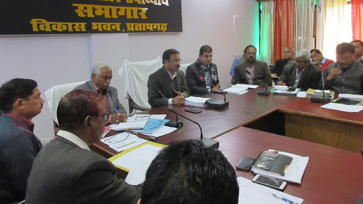 CMO rebuked for hanging lock in eight hospitals of the district