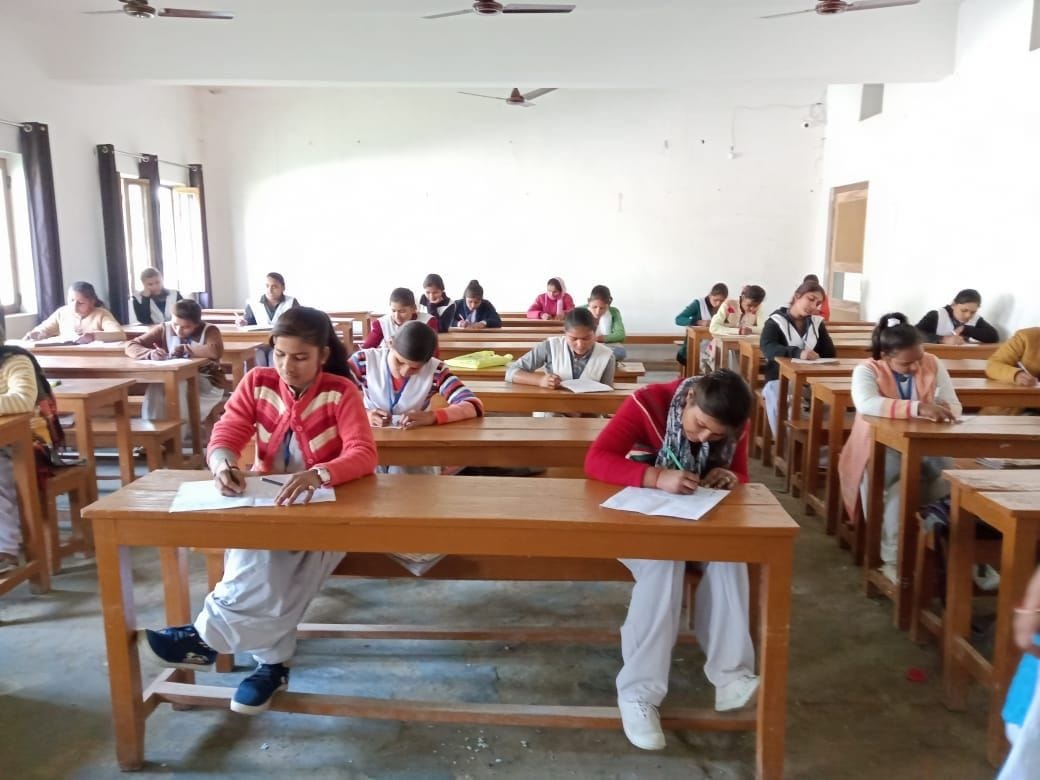 Priya, Shalu and Kajol topped in essay writing