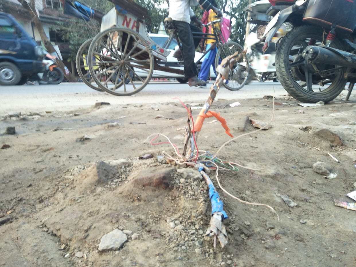 BSNL cable broken in digging, phone and internet stalled for 24 hours
