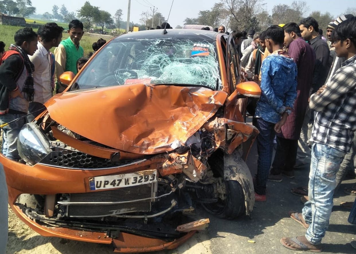 Two killed, four injured in road accidents