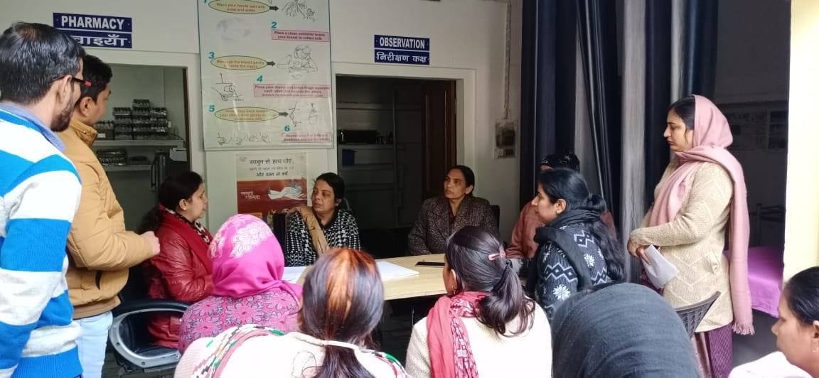 deputy cmo inspected to phc, staff attendence checked, fatehabad