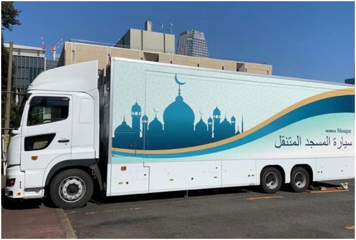Mosque on wheels rolls in to help Muslims pray at Tokyo Olympic