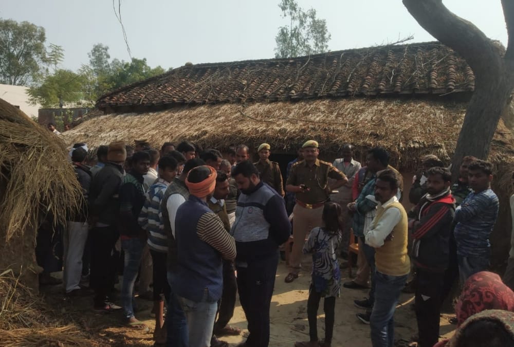 A man murdered in a village of thana kurebhar in Sultanpur.