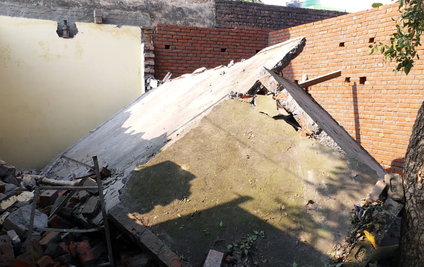 Linter under construction, worker dies