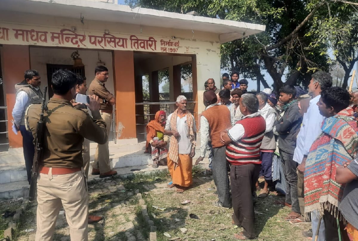 Ashtadhatu Statue theft at Radha-Madhav temple gorakhpur