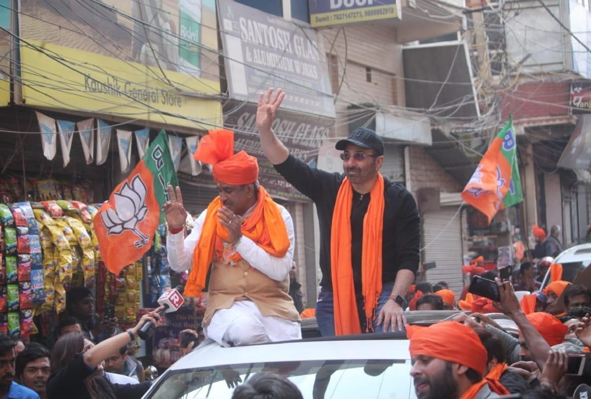 Delhi Assembly Election Campaign last day rallies by AAP BJP Congress