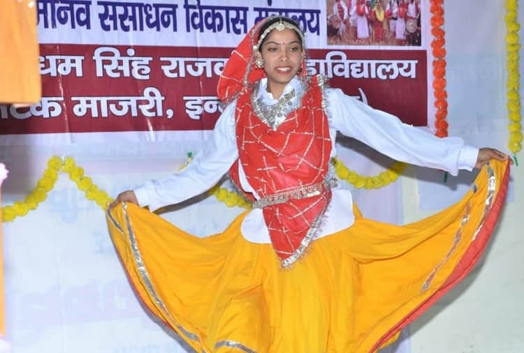 Singing and Dancing Competitions under Yuva Tarang in Shaheed Udham Singh Government College Indri