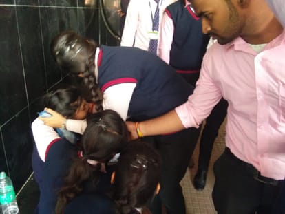 Uncontrolled truck crushed half a dozen vehicles one after the other, killing the student