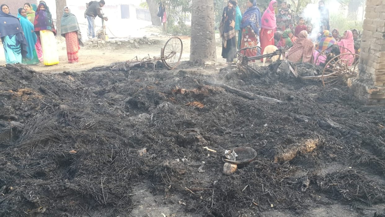 old man burned, died