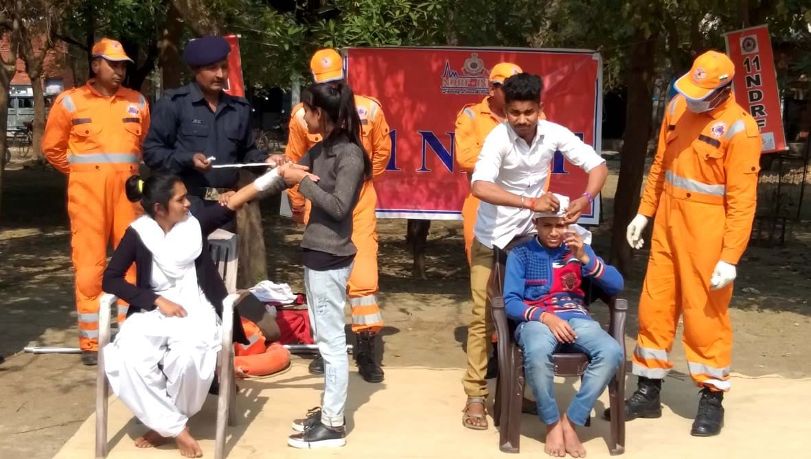 School students learned the tricks of disaster management