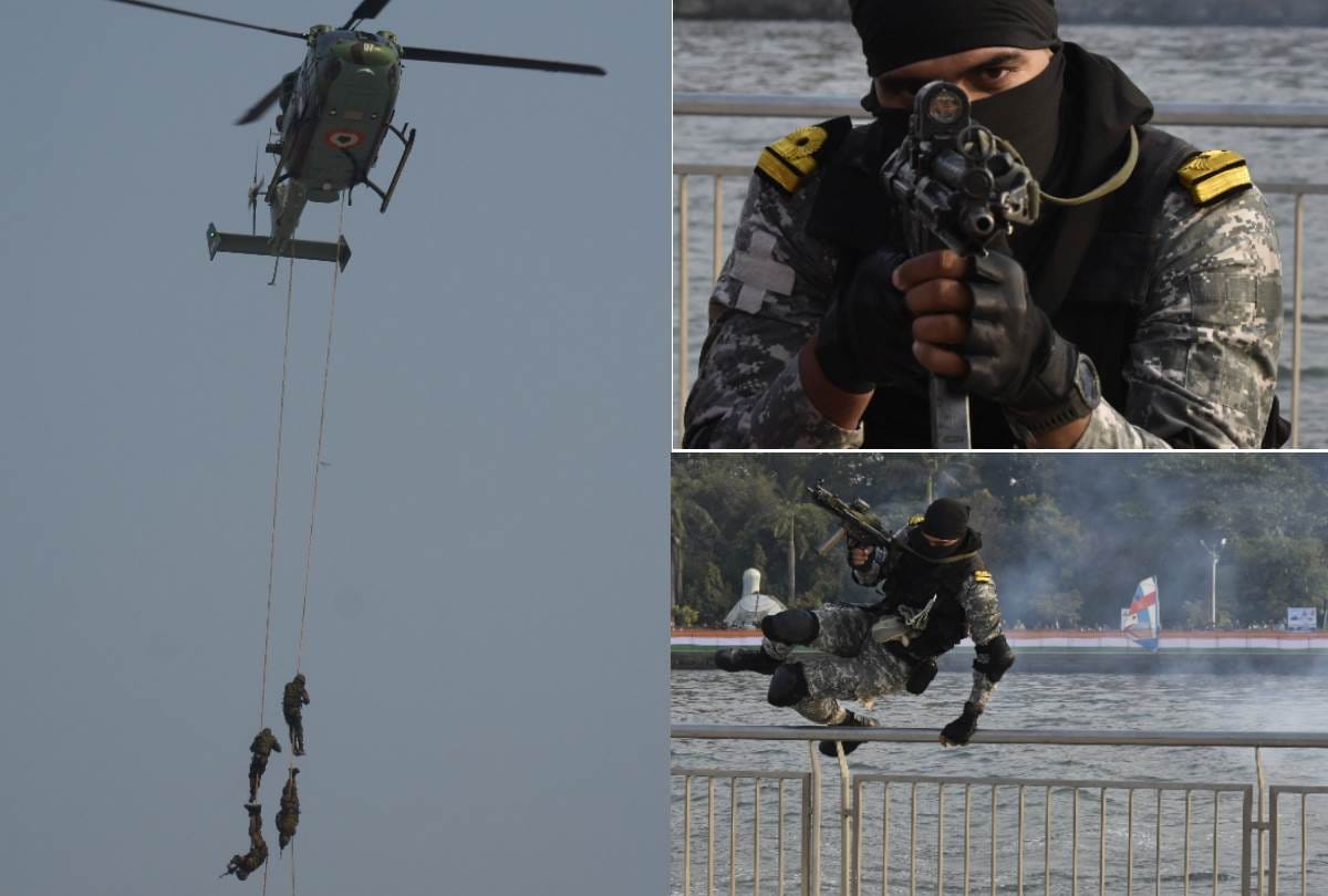 show of rescue operation of marcos cammandos in defence expo