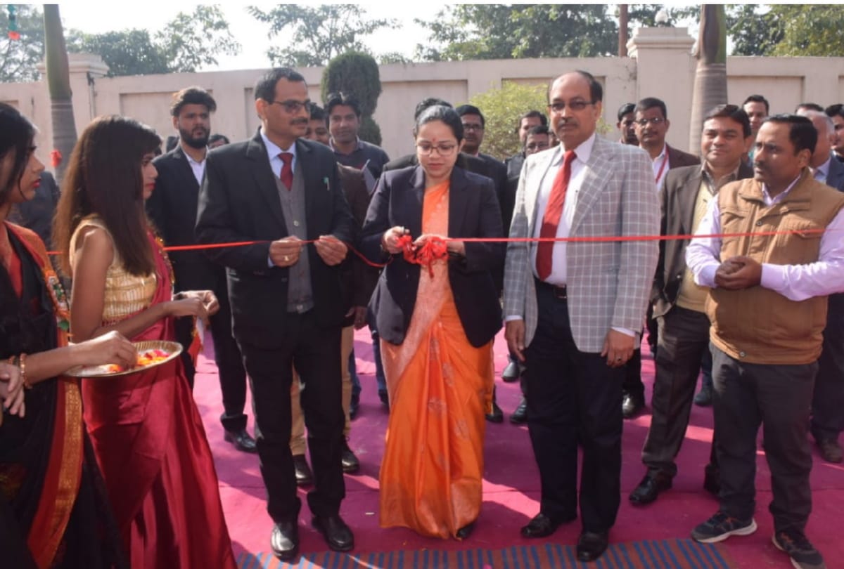 Inauguration of two day Art and Cultural Festival at KIPM Gida