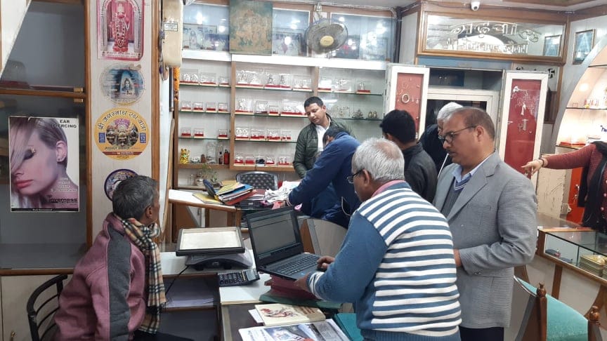 Rishikesh: Income Tax Department raid in two places