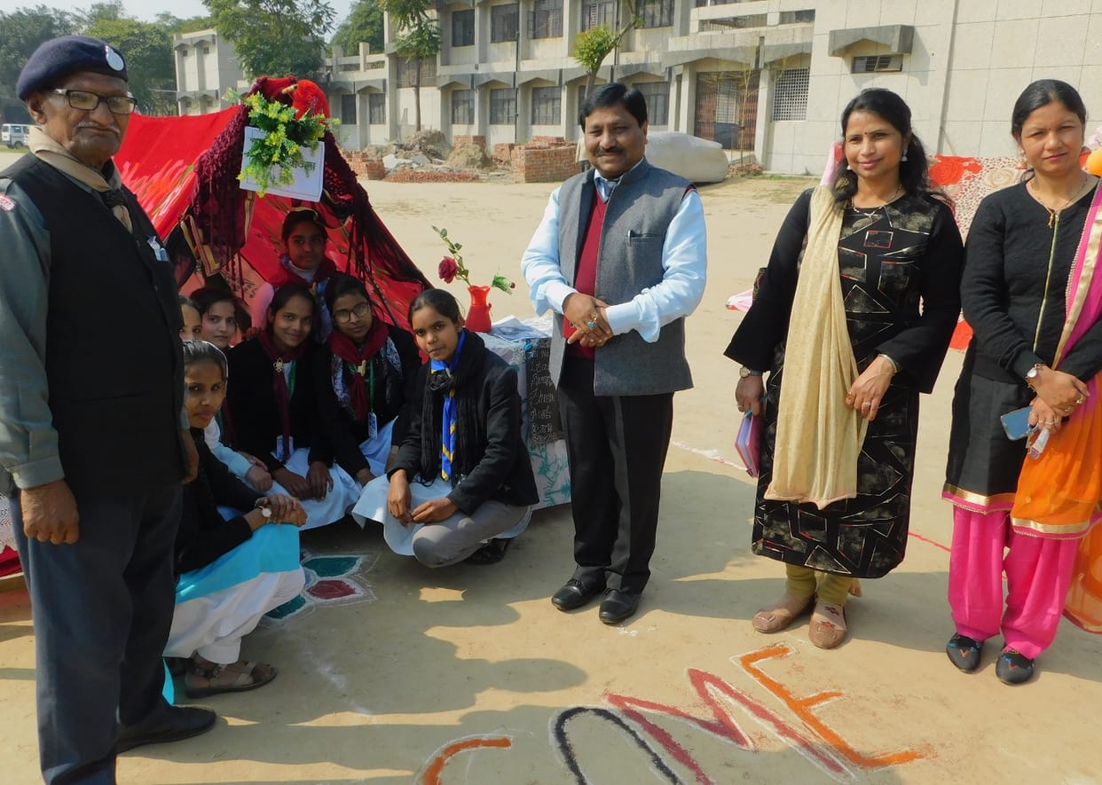 Mani Karnika Toli gets first place in tent competition