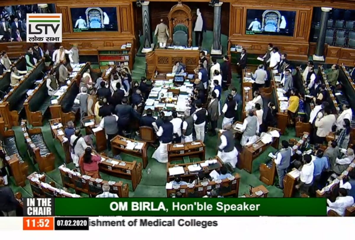 Lok Sabha passes Aircraft Amendment Bill 2020, Union Minister Hardeep Singh Puri Introduced