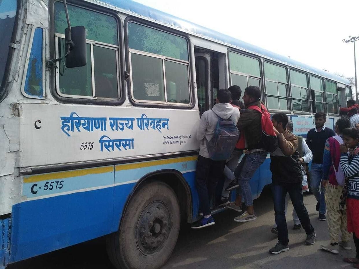 On the route of Alanabad 32 rouds of buses are missing, students are travelling by putting their life ib danger