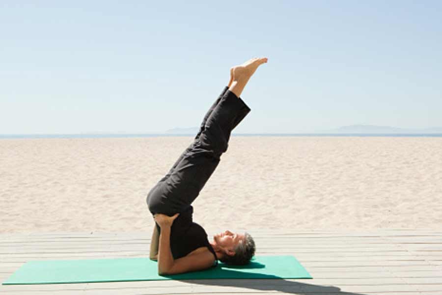 Sarvangasana Yoga Benefits in Hindi, yoga for thyroid problems and overall health