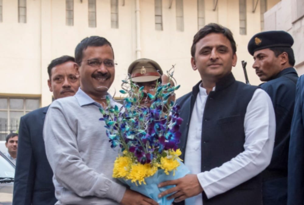 Akhilesh Yadav congratulates Arvind Kejriwal says kaam bolta hai.